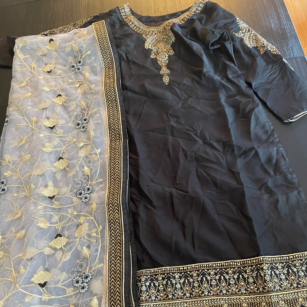 Indian dress